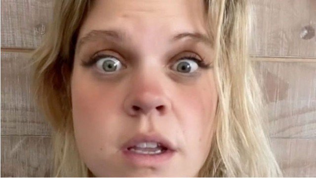 Bridgette Davis phát hiện chồng ngoại tình sau khi anh ta đã mất.