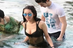 Làm đẹp - "Nữ người mẫu mặc áo tắm hút 160 triệu lượt xem" U50 vẫn trẻ đẹp phơi phới nhờ đâu?