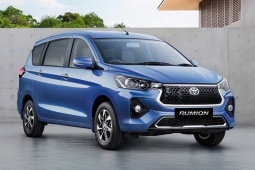 MPV cỡ nhỏ Toyota Rumion 2023 chốt giá bán chỉ từ 300 triệu đồng