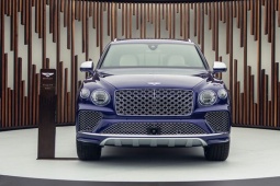 Ngắm xe - Bentley Bentayga EWB Mulliner ra mắt toàn cầu