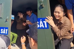 Giải trí - Nữ diễn viên được mừng sinh nhật trên xe cảnh sát, biểu cảm gây bất ngờ