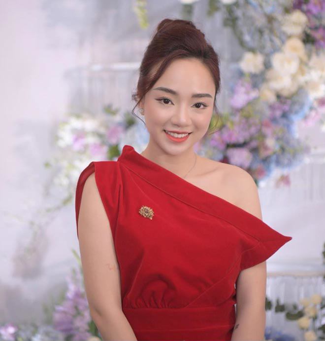 Minh Hoa từng có nhiều năm kinh nghiệm làm việc trong ngành khách sạn