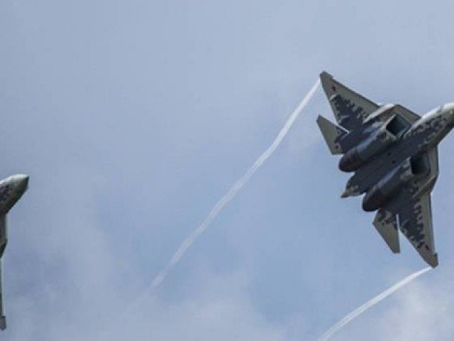 Thế giới - Nhận thêm tên lửa có tầm bắn 300 km, tiêm kích Su-57 như ‘hổ mọc thêm cánh’