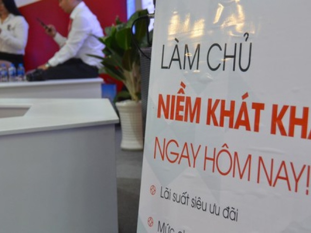 Kinh doanh - Cho vay tiêu dùng qua thời "gà đẻ trứng vàng"