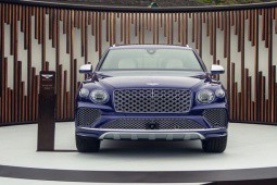 Bentley Bentayga EWB Mulliner ra mắt toàn cầu