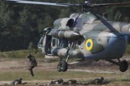 2 trực thăng Mi-8 bị ”phá hủy hoàn toàn”, 6 sĩ quan Ukraine thiệt mạng ở vùng Nga kiểm soát