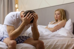 Sức khỏe đời sống - Nghiến răng chịu đau để gắn bi vào “cậu nhỏ”, nam thanh niên nhận "trái đắng"