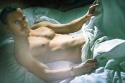 Đàn ông - Tài tử X-Men tái xuất, thân hình U50 vẫn hấp dẫn từng cm nhờ đâu?