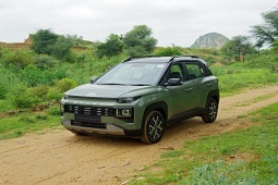 Tin tức ô tô - Đại lý nhận đặt cọc Hyundai Exter, sắp về Việt Nam đấu KIA Sonet