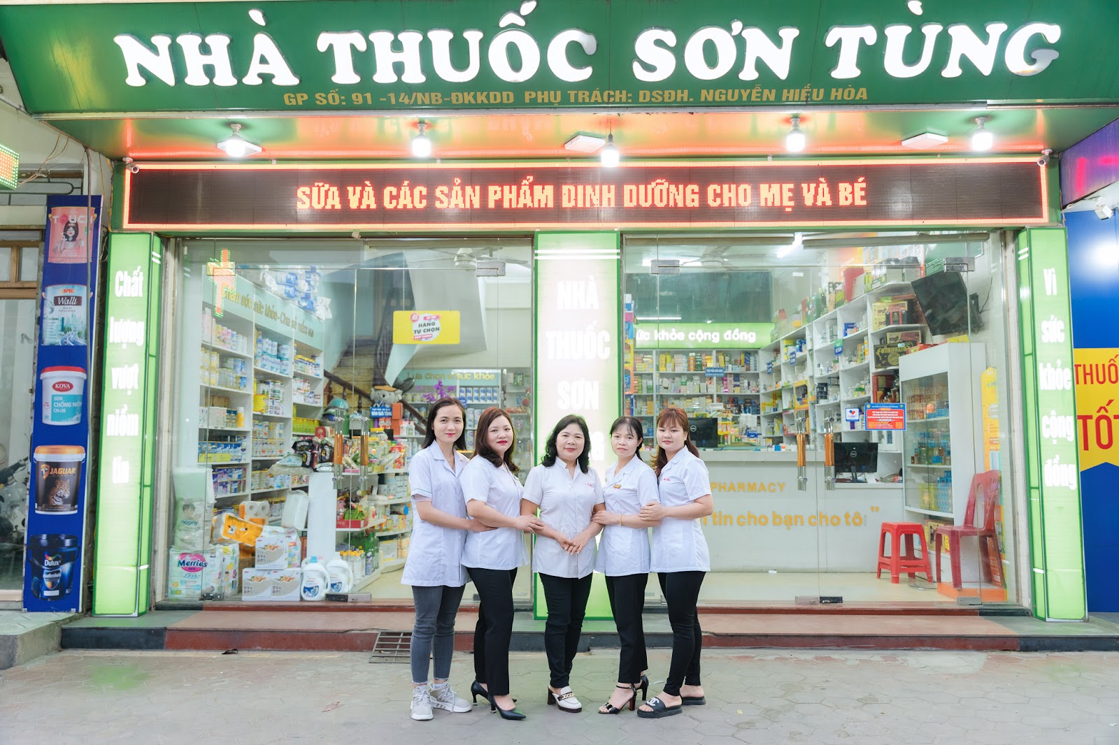 Nhà Thuốc Sơn Tùng - tận tâm vì sức khỏe cộng đồng