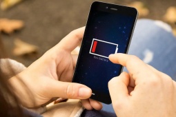 Công nghệ thông tin - Ra đường chơi lễ 2/9, nhớ 5 mẹo này để hạn chế hao pin điện thoại