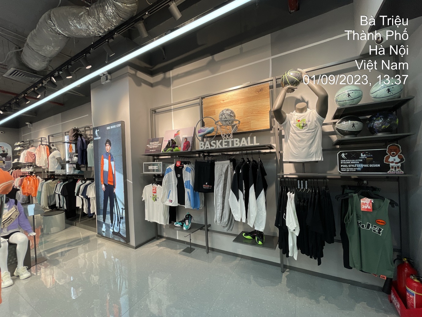 Khai trương hãng thời trang thể thao Qiaodan tại Vincom Bà Triệu - 4