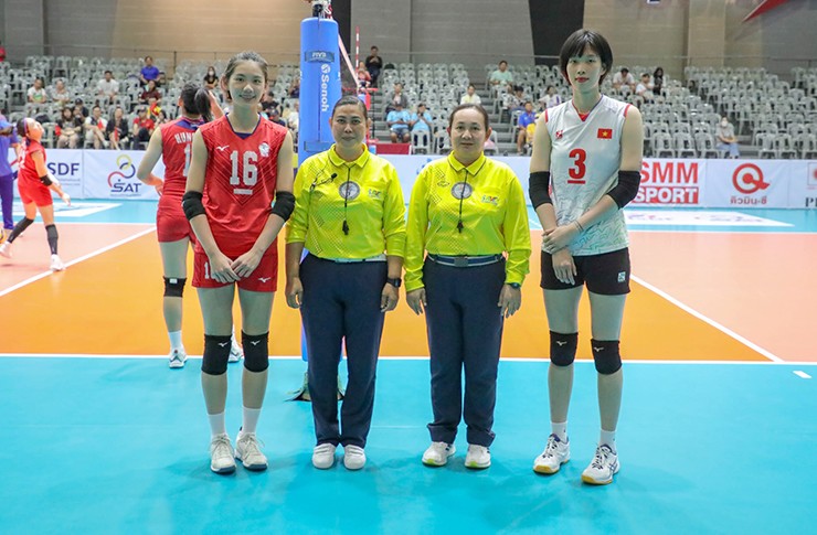 Trước khi đội tuyển bóng chuyền nữ
Việt Nam bước vào trận đấu cuối tại bảng C gặp Đài Loan (Trung
Quốc) diễn ra chiều ngày 1/9 giải vô địch châu Á 2023, đã có không
ít sự lo lắng cho thầy trò HLV Nguyễn Tuấn Kiệt khi Đài Loan (Trung
Quốc) đã chơi rất hay, suýt thắng Hàn Quốc trước đó một ngày.