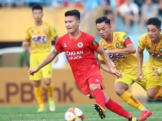 Bóng đá - V.League trước mùa giải mới: Những "con sóng" dồn dập
