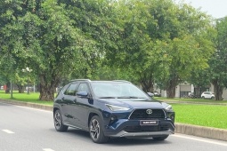 Tin tức ô tô - Toyota Yaris Cross 2023 chạy thử không che chắn trên đường phố Việt Nam