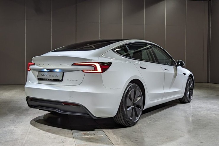 Tesla Model 3 2024 ra mắt với quãng đường di chuyển lên tới 677km - 4