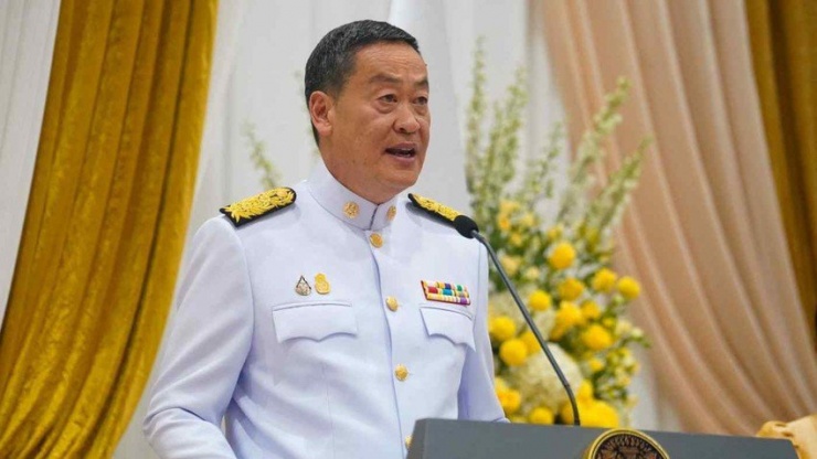 Tân Thủ tướng Thái Lan Srettha Thavisin tại Lễ tiếp nhận Lệnh phê chuẩn Hoàng gia hôm 23-8. Ảnh: REUTERS