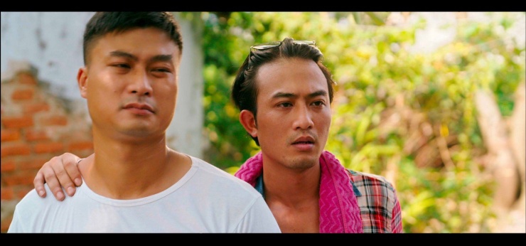 Thêm một nhân vật ở phim "Làng trong phố" khiến khán giả muốn tắt tivi - 4