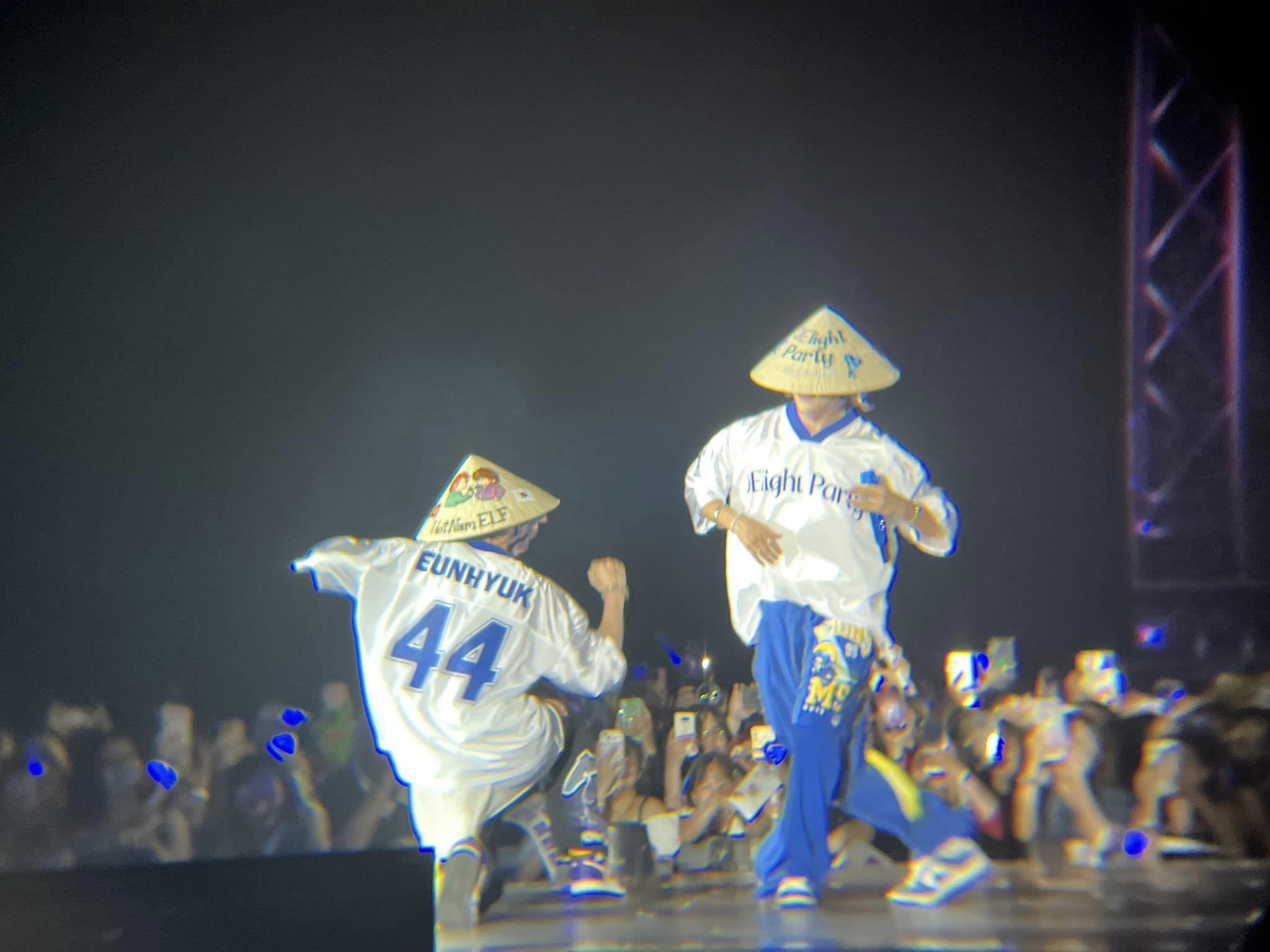 Sự cố bất ngờ khiến concert của 2 sao Hàn tại SVĐ Phú Thọ (TP.HCM) phải tạm dừng - 9