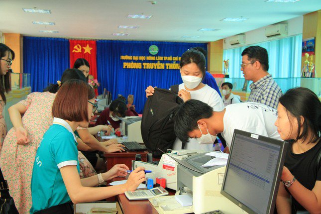 Tân sinh viên Sài thành rộn ràng nhập học nhưng không ít nỗi lo tìm nơi ở trọ - 7