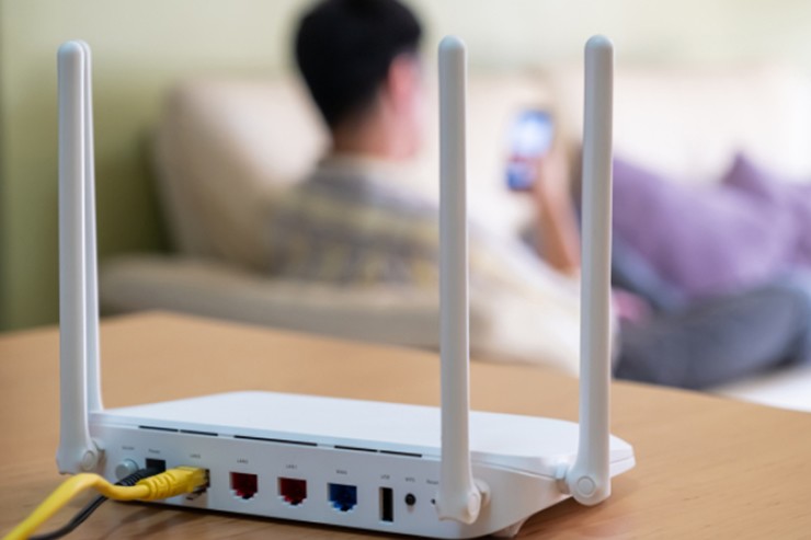 Nhiều thiết bị xung quanh có thể ảnh hưởng đến tín hiệu Wi-Fi từ router.