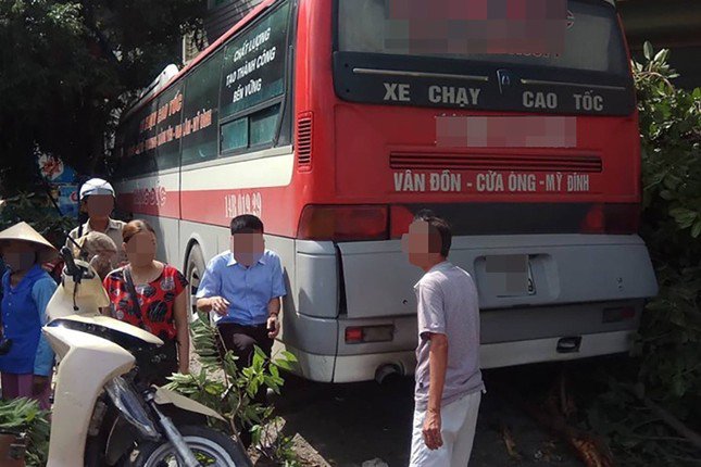 Hiện trường vụ tai nạn giao thông do tài xế N.X.H gây ra. Ảnh: CACC