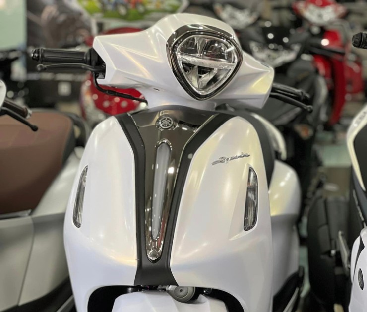 Giá Yamaha Grande tháng 9/2023: Xe đẹp, khuyến mại 2 triệu - 5