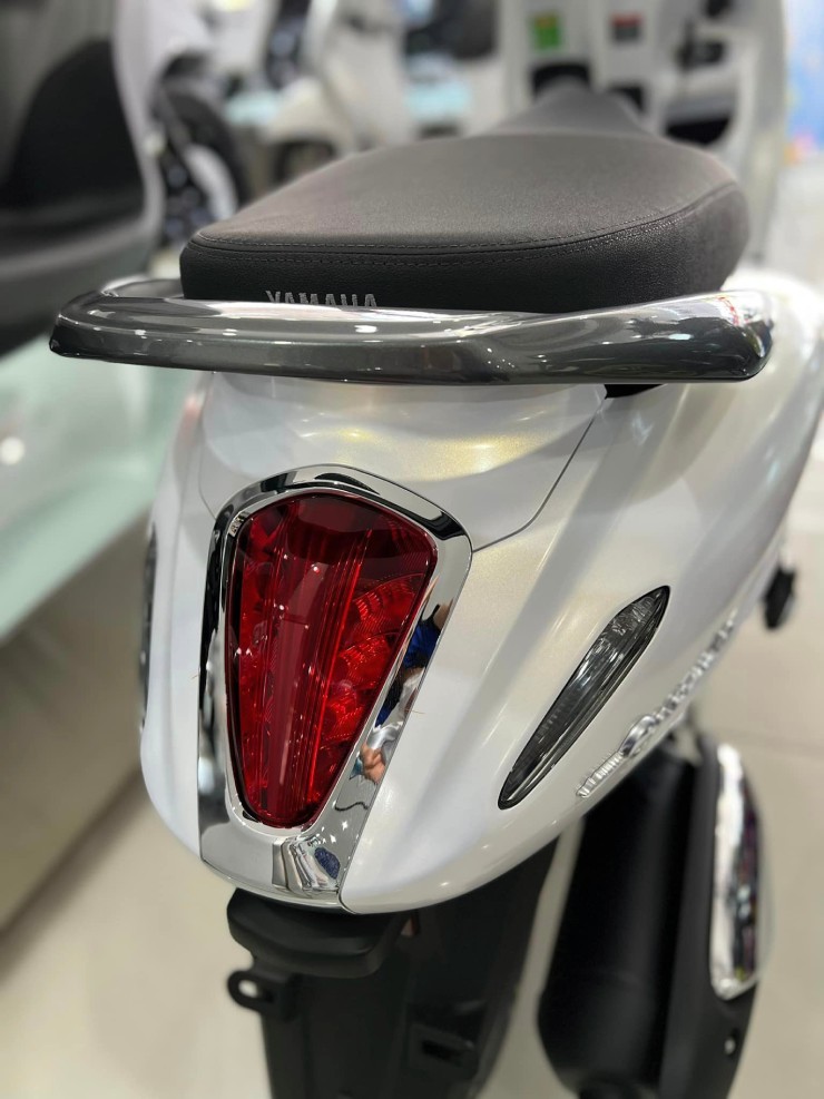 Giá Yamaha Grande tháng 9/2023: Xe đẹp, khuyến mại 2 triệu - 7
