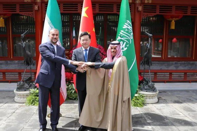 Trung Quốc làm trung gian "phá băng" quan hệ song phương giữa Ả Rập Saudi và Iran hồi tháng 3 năm nay - Ảnh: AL-JAZEERA