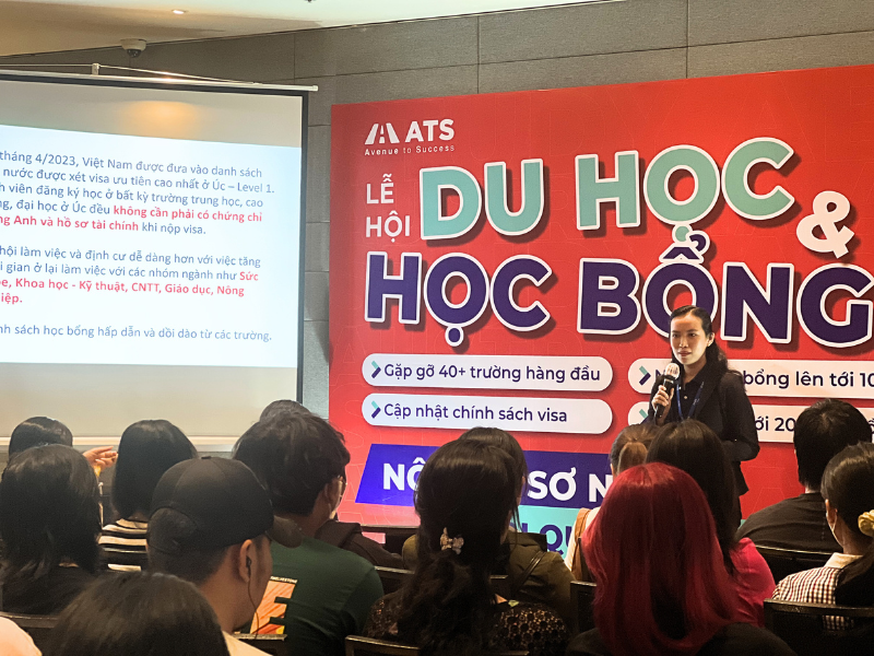 Hội thảo tại sự kiện cung cấp cho học sinh và phụ huynh cập nhật mới nhất về du học 2023-2024