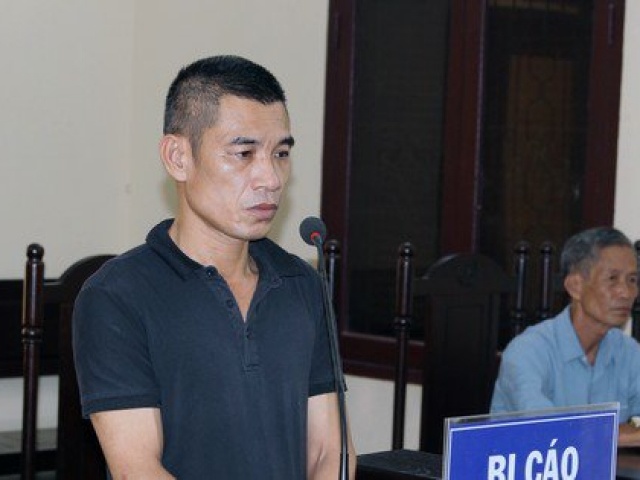 Pháp luật - Đi tù vì rải ảnh nhạy cảm nhằm xúc phạm "bạn gái" cũ