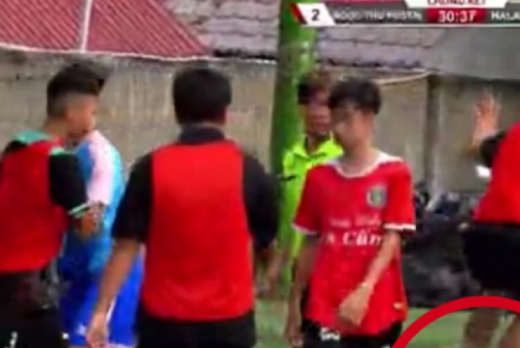 Đừng để sân bóng “phủi” là nơi dung dưỡng bạo lực!