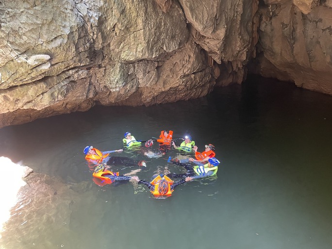 Dòng suối mát lạ thường