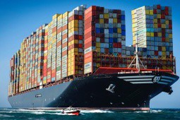 5 con tàu lớn nhất thế giới ”thống trị” biển cả