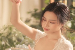 Làm đẹp - "Nữ sinh viên chuyên mồi chài thiếu gia" gây chú ý vì dáng đẹp, mặt xinh như hoa