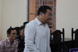 Pháp luật - Nhóm người hành hạ dã man ngư dân trên tàu cá ở Cà Mau lĩnh án