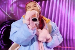 Giải trí - "Ca sĩ mặt nạ" bất ngờ tạm ngừng phát sóng sau tập Khởi My bị loại