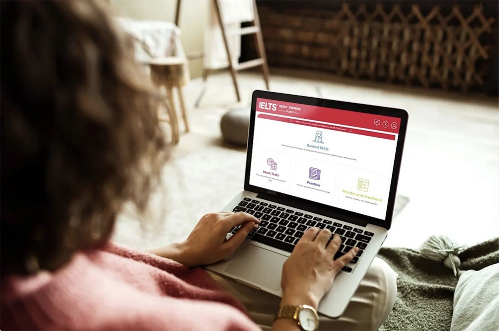 Nền tảng ôn luyện chính thống từ Hội đồng Anh sẽ hỗ trợ thí sinh trang bị những kỹ năng và kiến thức để tự tin chinh phục kỳ thi IELTS.