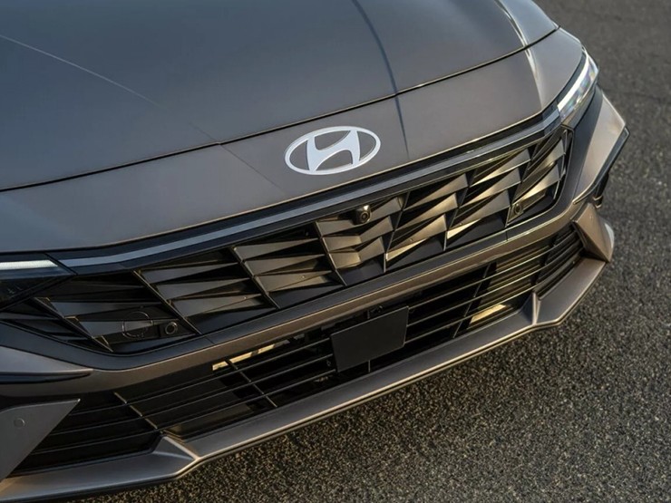 Hyundai Elantra phiên bản nâng cấp ra mắt tại Bắc Mỹ, có thêm động cơ lai hybrid - 3