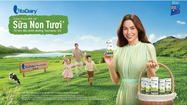 Đánh giá cao về công dụng của sản phẩm,ca sĩ Hồ Ngọc Hà đã tin tưởng lựa chọn Sữa non tươi VitaDairy Colos Fresh Milk cho 2 bé Lion, Lisa dùng hàng ngày.