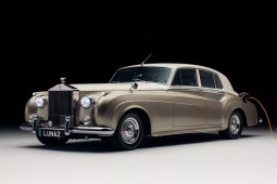 Xe siêu sang Rolls-Royce Silver Cloud II đời 1960 được đại tu thành xe điện