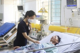 Hy hữu: Người đàn ông sốc phản vệ vì bị kiến đốt