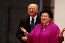 Đàn ông - "Đường Tăng" lấy nữ tỷ phú hơn 11 tuổi, vẫn phong độ ở tuổi 71 nhờ đâu?