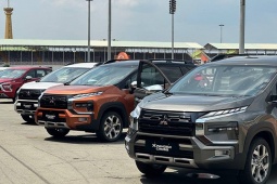 Tin tức ô tô - Giá xe Mitsubishi Xpander Cross tháng 9/2023, ưu đãi 50% LPTB và quà tặng