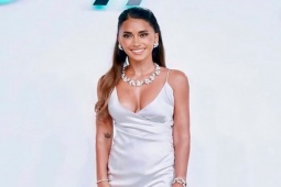 Đời sống Showbiz - Vợ Messi diện trễ nải dự sự kiện, siêu sao bóng đá liền có hành động bày tỏ si tình