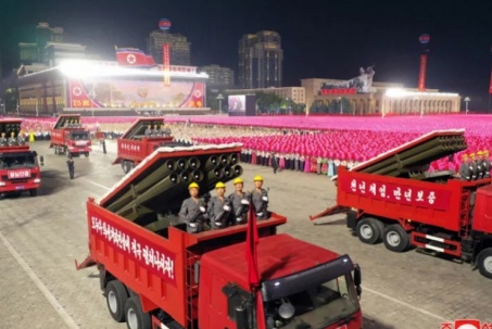 Ảnh: Lực lượng 5,7 triệu quân ở Triều Tiên phô diễn một phần sức mạnh