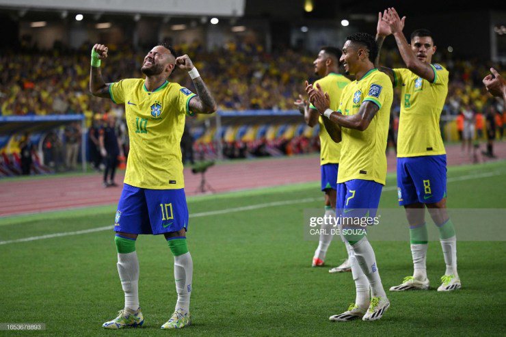 Neymar tỏa sáng giúp Brazil đại thắng