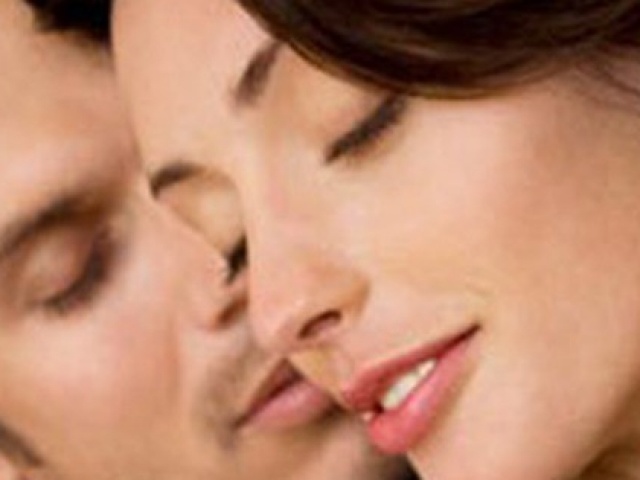 Bạn trẻ - Cuộc sống - 'Lên đỉnh' bằng lời nói, bạn đã từng thử với nàng chưa?