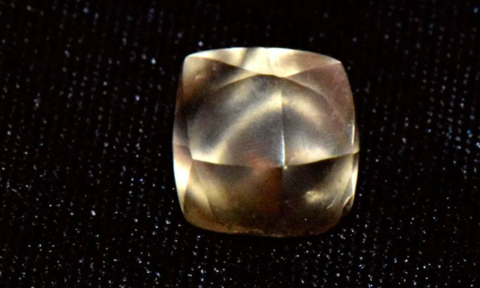 Viên kim cương nâu nặng 2,38 carat được tìm thấy&nbsp;