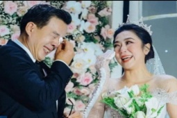 Đời sống Showbiz - Hà Thanh Xuân chia tay "Vua cá Koi": Sau lễ cưới sống gần như trầm cảm